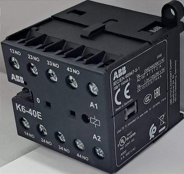 Minicontator auxiliar Tetrapolar 4A AC-15 4NA 220-240 VCA GJH1211001R8400ABB