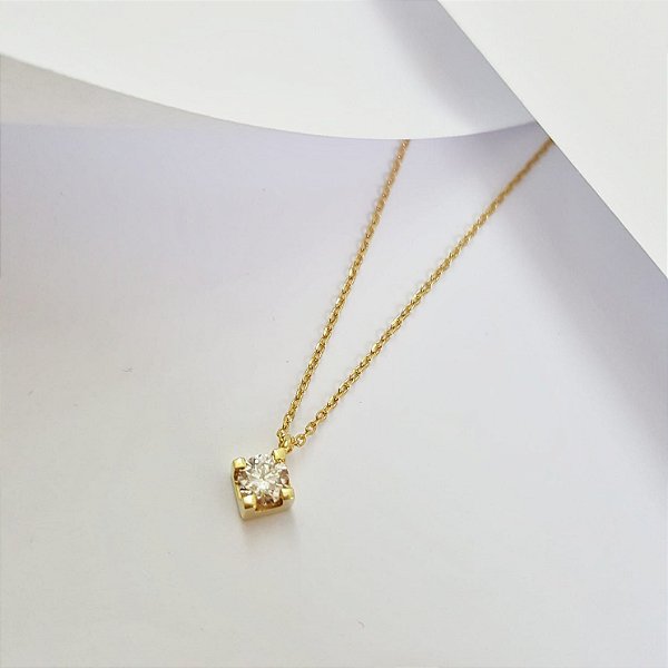 Corrente c/ Ponto de Luz Diamante em Ouro Amarelo 18 k.