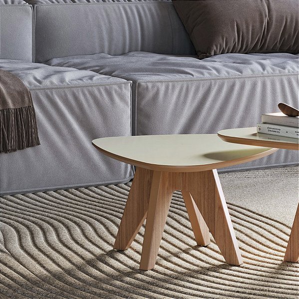 MESA CENTRO ORGANICA 65CM - OFF WHITE/FREIJO