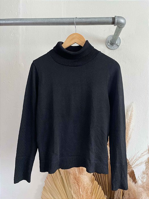 Blusa Tricot Gola Alta - M