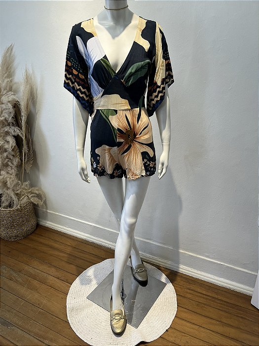 Macaquinho Floral - P