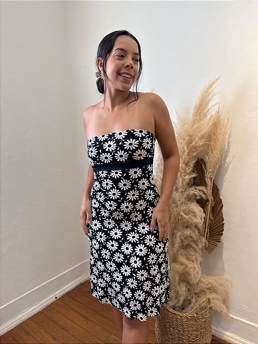 Vestido Curto Floral Preto - P