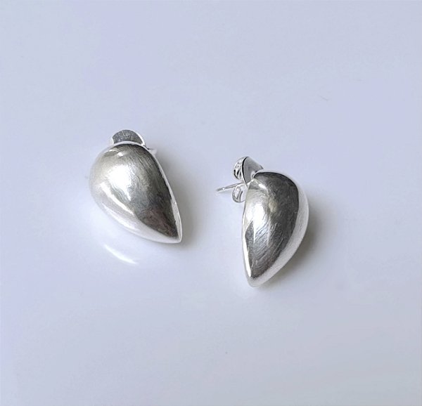 Brinco Gota Invertida