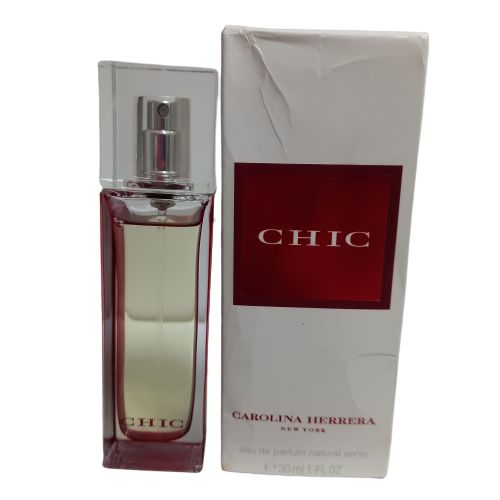 Chic de Carolina Herrera Eau de Parfum Feminino - Carolina Herrera (Caixa Amassada)