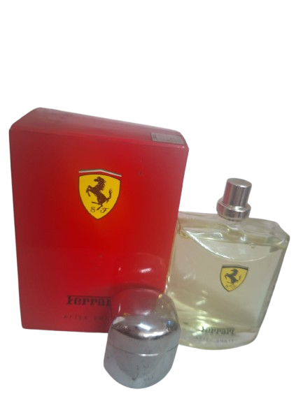 After Shave Ferrari Red Masculino - Ferrari (CAIXA AMASSADA, NÃO POSSUI VALVULA SPRAY)) TRANSPARENTE