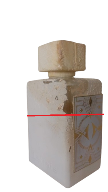 Bade’e Al Oud Honor & Glory Eau De Parfum Compartilhável - Lattafa (Caixa amassada e vazado)