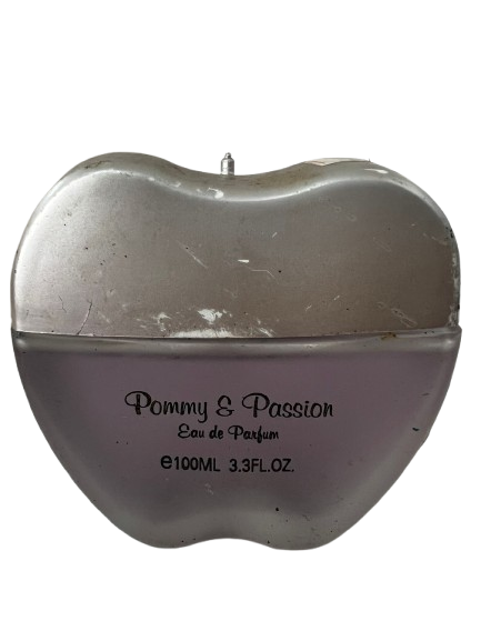 Pommy & Passion Eau de Parfum Feminino - Omerta (SEM CAIXA E FRASCO AVARIADO)