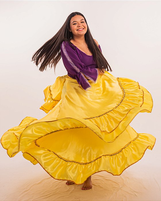 Saia Cigana Longa com 1 babado com 14 metros de roda modelo Cigana Madalena Amarela