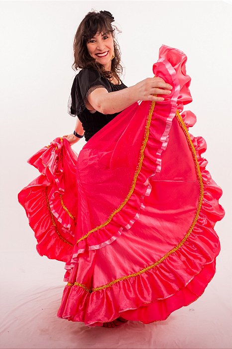 Saia Longa Cigana Modelo Sobre Saia com 14 metros de roda