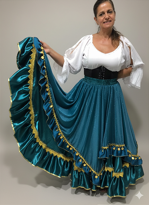 Saia Longa Cigana Modelo Sobre Saia com 14 metros de roda