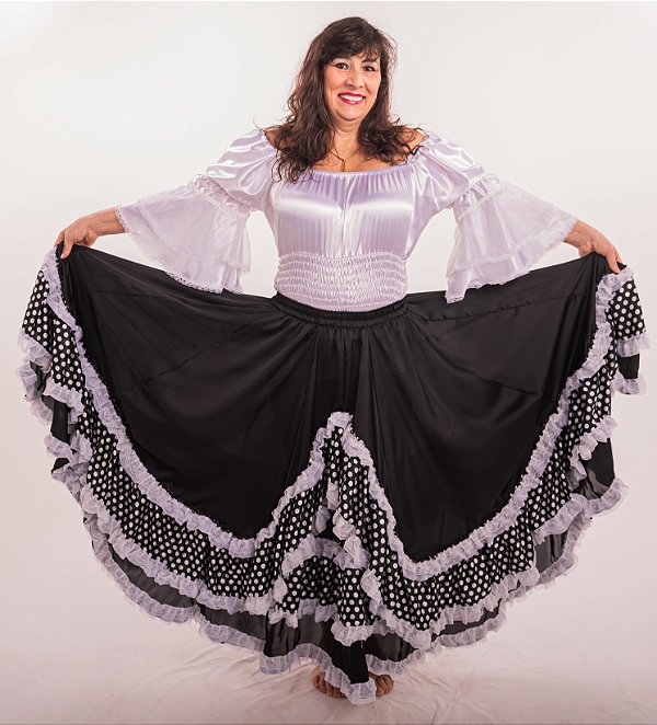 Saia Longa Cigana Modelo Espanhola com 10 metros de roda