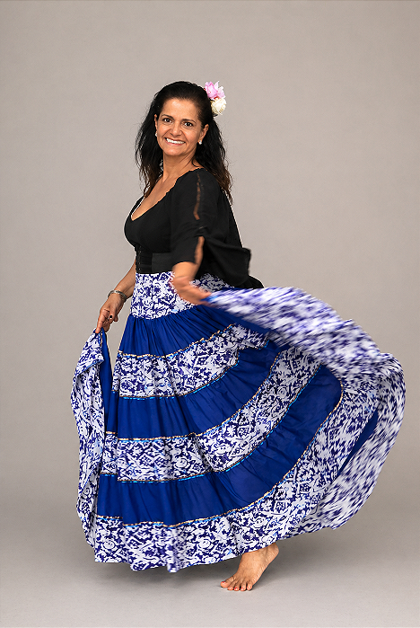 Saia Longa Cigana Modelo Patchwork com 12 metros de roda Azul Escura