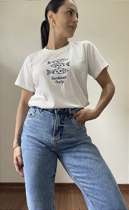 T Shirt Sardinha - Bordada