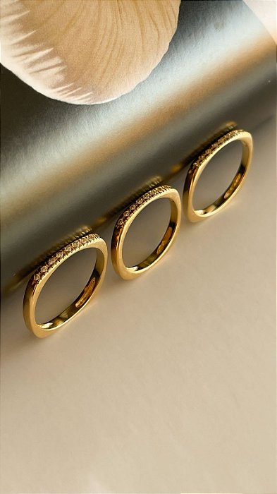 Anel Quadrado Cravejado