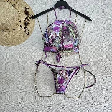 Biquíni  Feminino Cropped com Bojo Opcional Tanga de amarrar
