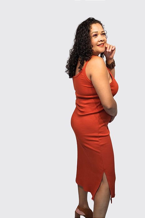 Vestido Feminino canelado sem manga