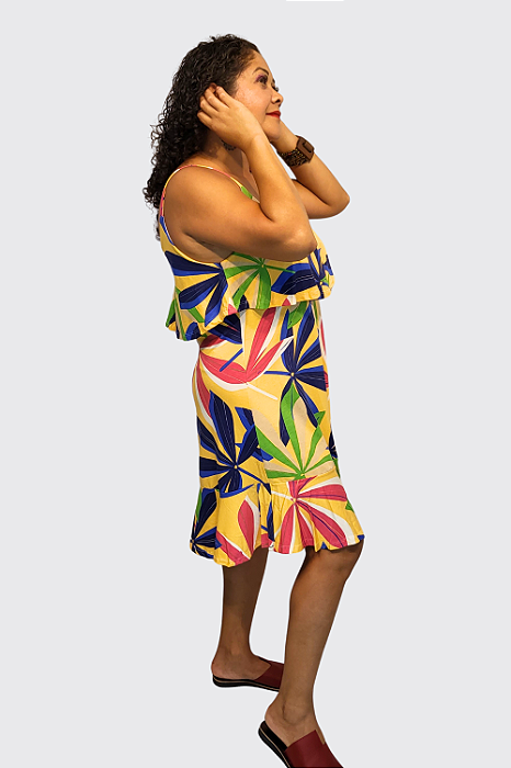 Vestido Feminino Curto com Babados