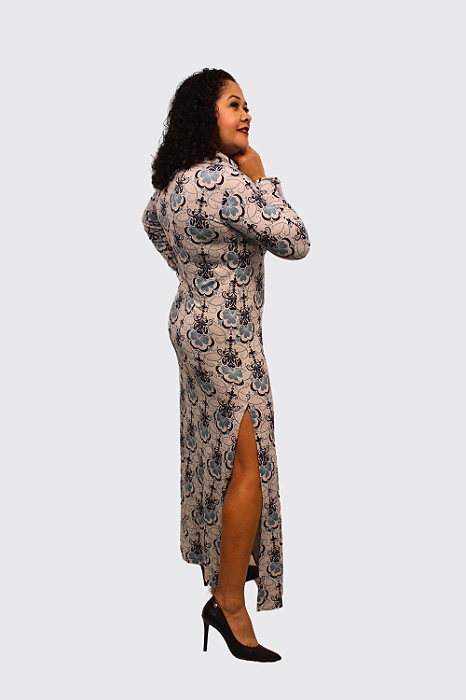 Vestido Feminino Lanzinha Gola Alta e Manga Longa