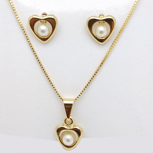 Conjunto folheado a ouro 18k coração pérola