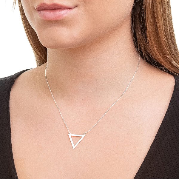 GARGANTILHA TRIANGULO PRATA 925