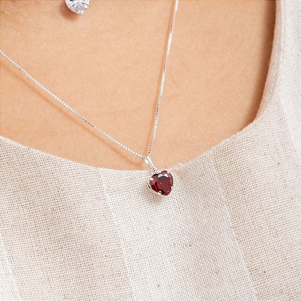 GARGANTILHA CORAÇÃO DARK PRATA 925