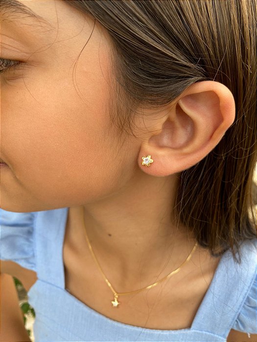 BRINCO ESTRELA - BANHADO A OURO 18K