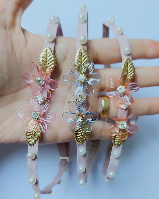 Tiara Flores com Strass