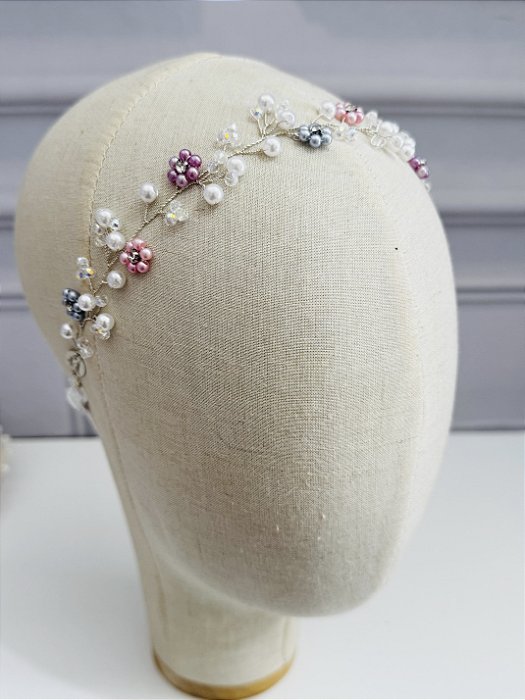 Tiara amor em Flores