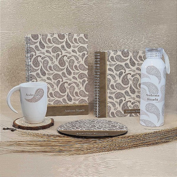 Kit de Escritório | Cadernos A4 e A5 Personalizados + Mouse Pad Personalizado + Caneca Personalizada + Garrafa de Alumínio com Alça de Silicone