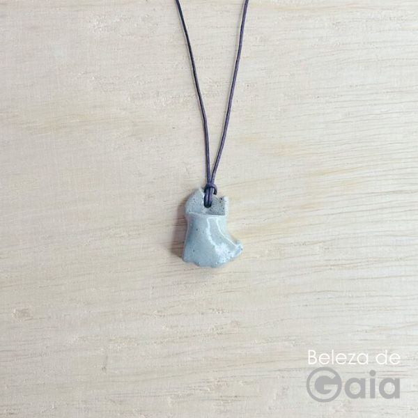Colar Difusor Pessoal de Óleos Essenciais Gato Cinza