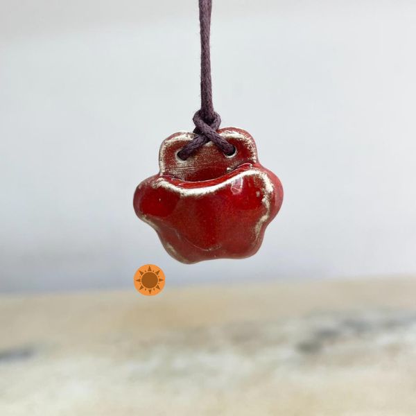 Colar Difusor Pessoal de Óleos Essenciais Flor Red