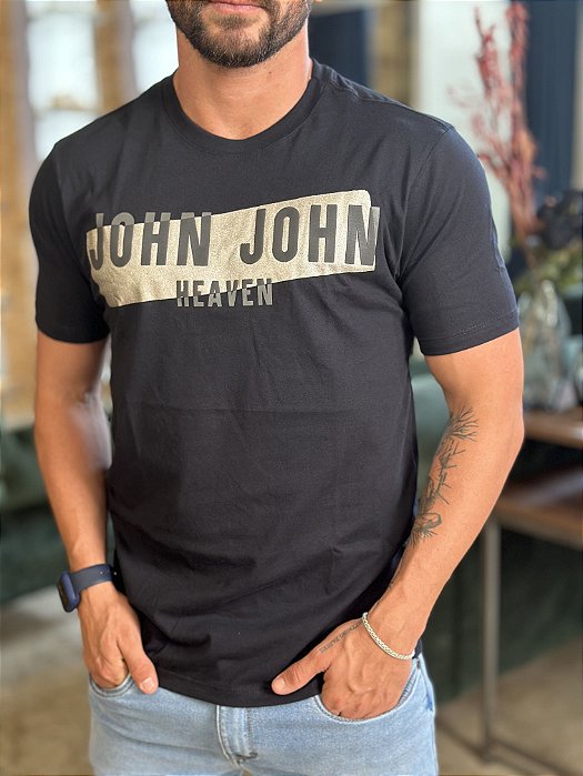 Camiseta Regular Fit John John Preta Estampada - New Man Store