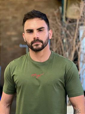 Camiseta HB Slim Fit Verde Militar