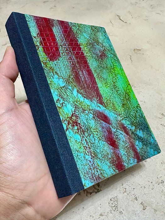Caderno A6 – Capas Costuradas - Folhas Lisas
