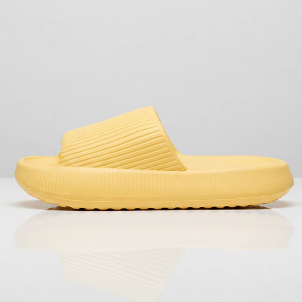 Chinelo Nuvem