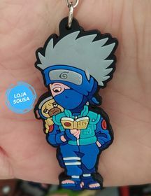 Chaveiro Emborrachado Kakashi Lendo
