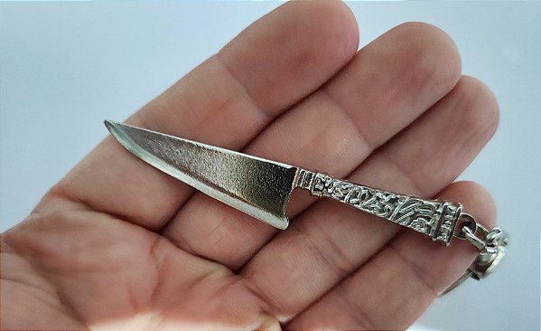Chaveiro Miniatura Faca Prata