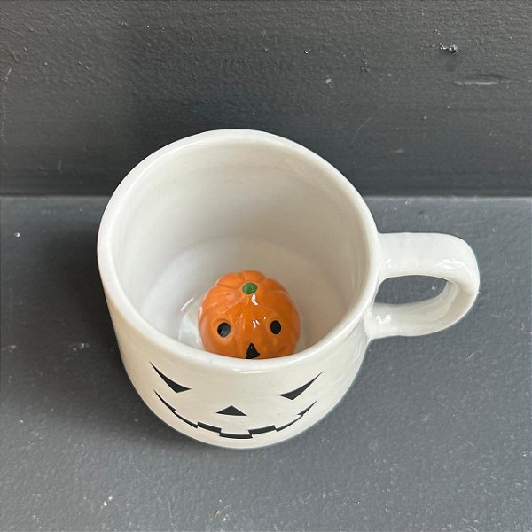 Caneca Pumpkin Branca