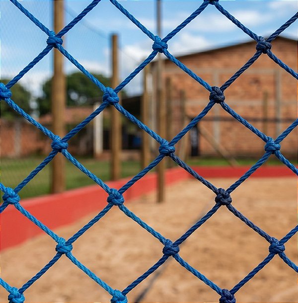 Rede Para Beach Tennis Fio 2 Malha 5 x 5 cm em Polietyleno (NYLON) 100 % Virgem - Medias - 7 x 17 = 122 M² - Fardo