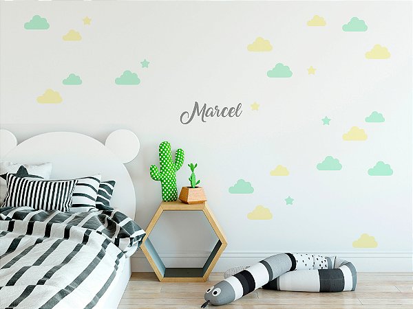 Kit Adesivos de Parede de Nuvens e Estrelas + Nome