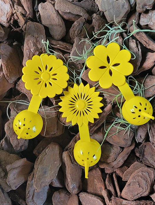 Porta Adubo Plástico Modelo Flor Amarelo Kit 15 unidades
