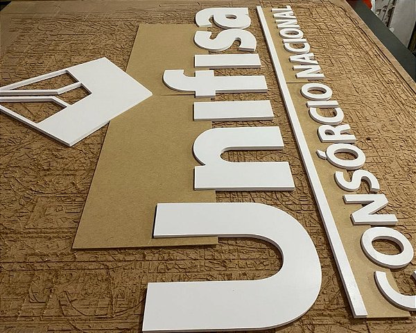 Kit 10 Letras Em Pvc 30cm Com 10mm De Espessura