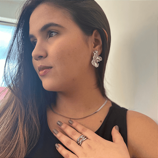 Brinco Meia Flor Tess