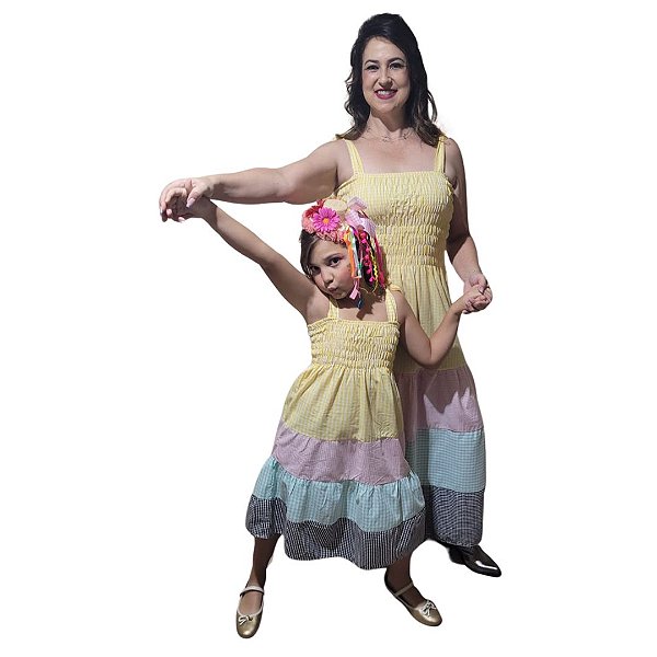 Kit Vestidos Tal Mãe Tal Filha Mini Xadrez Arco Íris Longo
