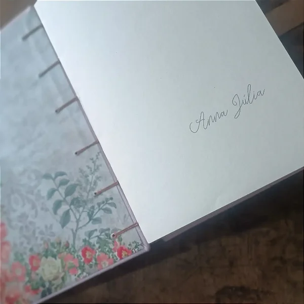 Caderno com costura exposta| Diário ou colagens | Não pautado