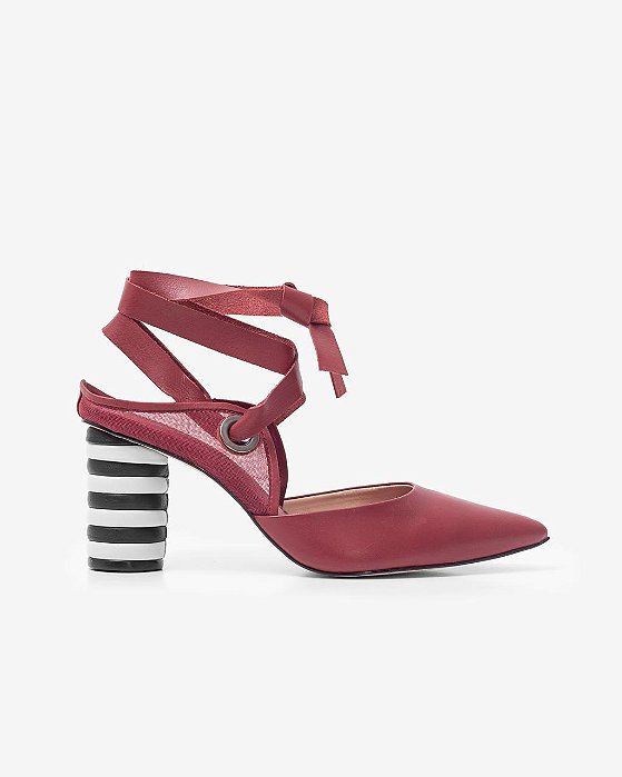 Scarpin Pimenta