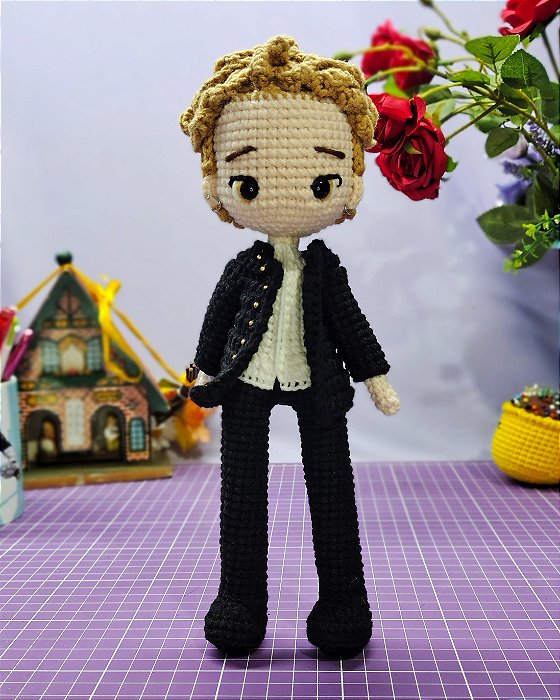 Amigurumi Rintaro Tsumugi Kaoru Hana wa Rin to Saku (The Fragrant Flower Blooms with Dignity)