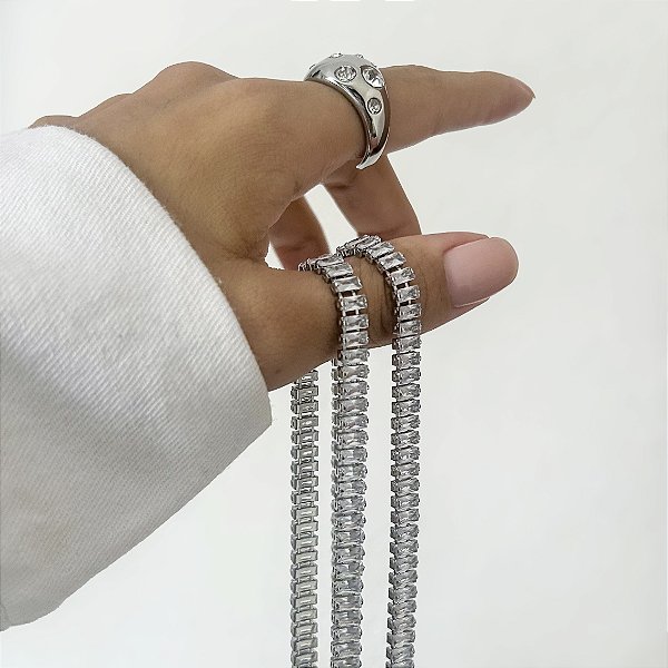 Colar Riviera Baguete