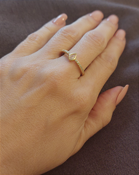 Anel solitário gota - ZP