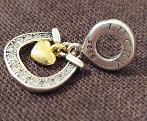 Ferradura da Sorte - Charm pendente Inspiração grandes marcas - prata